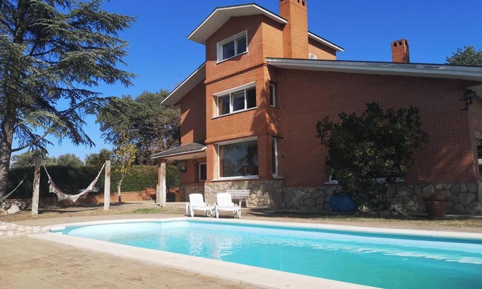 Villaviciosa de Odon Apartment | Homerez - Apartment in Villaviciosa de Odón