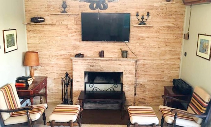 Tanagra Apartment | Homerez - Appartement for 4 ppl. with garden, terrace and balcony at Dilesi