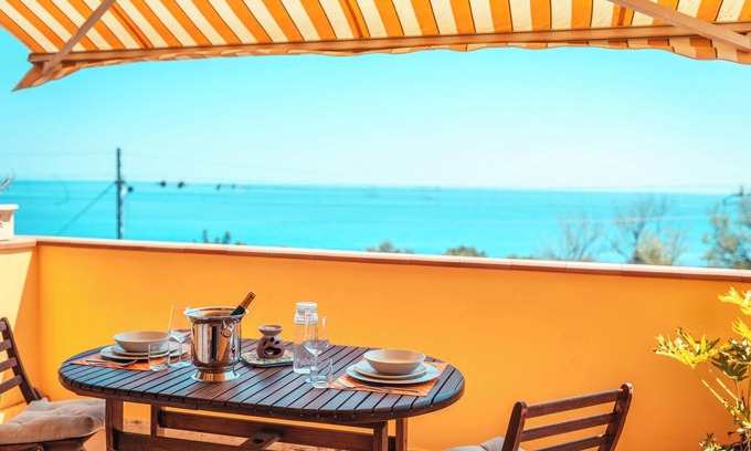 Letojanni Apartment | Homerez - Appt Letojanni sea view.