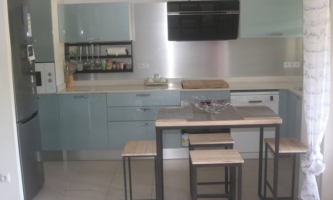 Perinet Apartment | Homerez - Apt with Mountain View Le Gosier