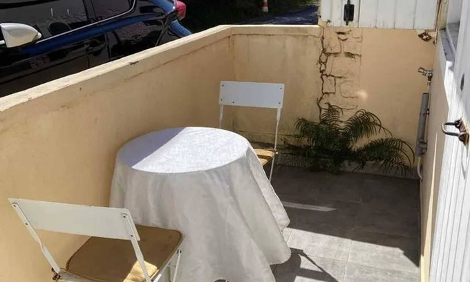 Perinet House | Homerez - Charming Studio in Le Gosier – 26 m² with Air Conditioning