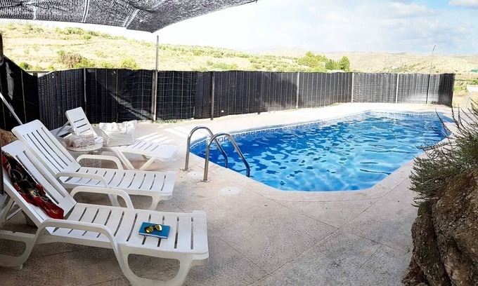 Velez Rubio Villa | Homerez - Elegant Villa in Vélez-Rubio with Private Pool