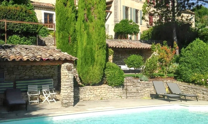 Lacoste Villa | Homerez - Family villa with private pool in Lacoste – 250 m²