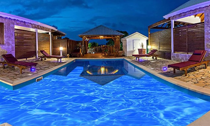 Anse-Bertrand House | Homerez - House for 2 ppl. with shared pool, jacuzzi and garden at Anse-Bertrand