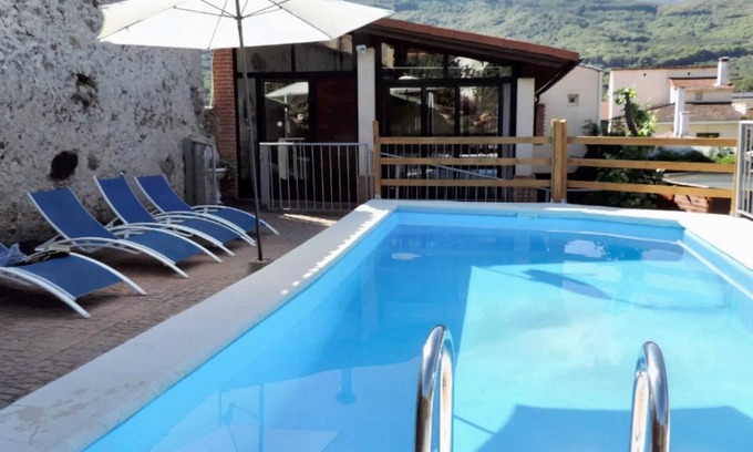 Jerte Villa | Homerez - Villa in Jerte with pool