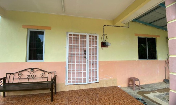 Jeli House | Homestay D'Bukit