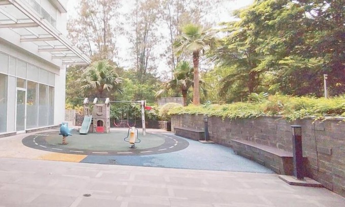 Surabaya Apartment | Homey And Simply 3Br At Grand Sungkono Lagoon Apartment