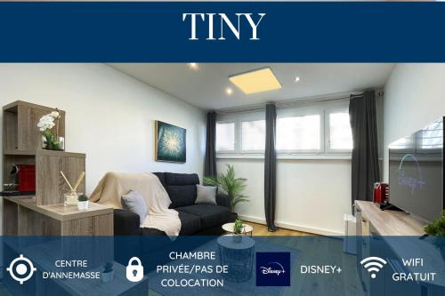 Annemasse Apartment | HOMEY TINY - Chambre privée - Située en Hyper-centre - Disney Plus et Wifi inclus - Sans SDB - Proche de Genève et des transports en commun