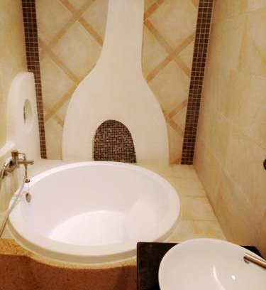 Big Beach House | Hong Ben Hotel