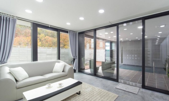 Hongcheon House | Hongcheon Uno House Pool Villa