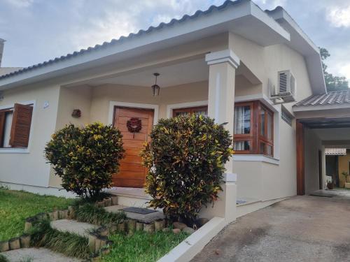 Centro House | Hospedagem Sil e Jean quarto triplo, cozinha compartilhada com outros hóspedes