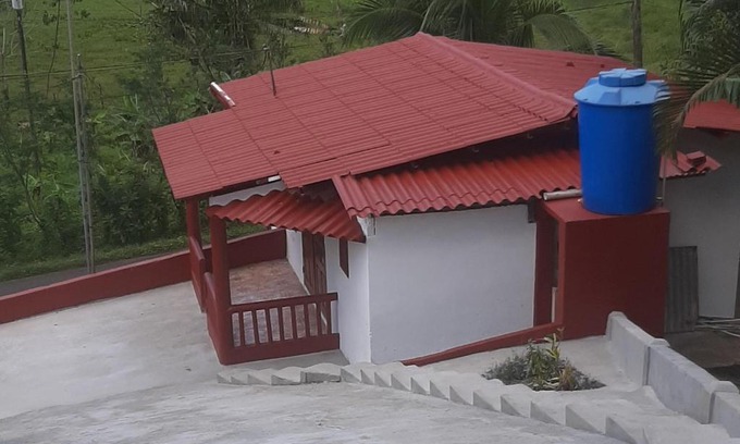 Eastern Panama Ski Chalet | Hospedaje la subidita 1