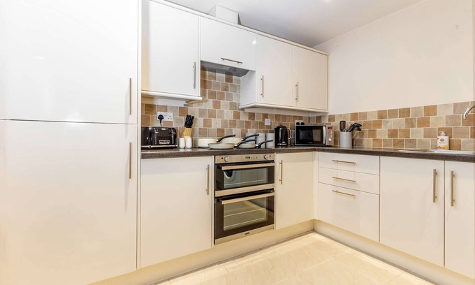 Malvern Apartment | Host & Stay | Hillbrook House Apartment