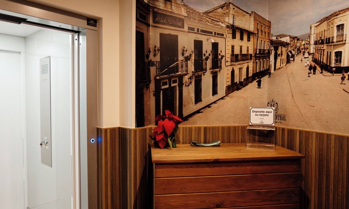 Marmolejo Hotel | Hostal Central Marmolejo