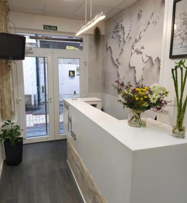 La Coruna House | Hostal Mara