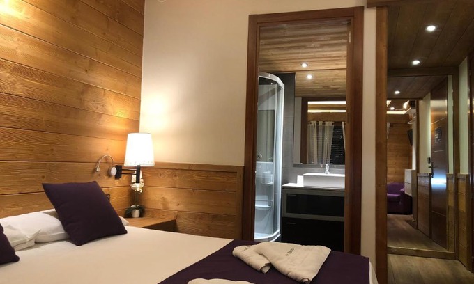 Sant Llorenc de Morunys House | Hostal Piteus