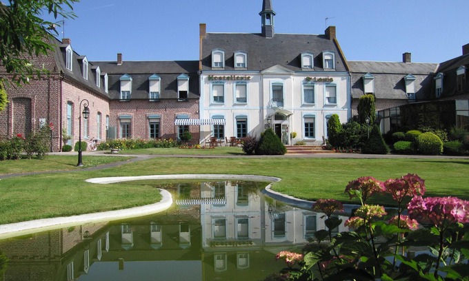 Bollezeele Hotel | Hostellerie Saint Louis