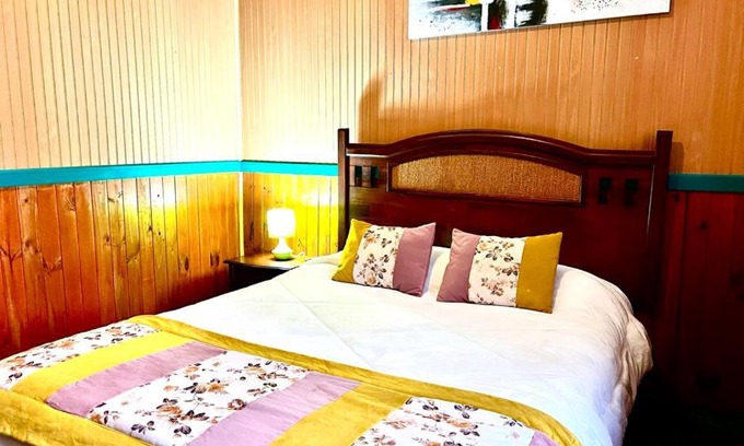 Peumo House | Hosteria y Restaurant San Sebastián