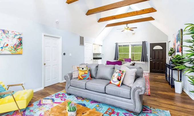 Kabletown Cabin | Hot Tub, Deck/Grill, Game Room, WiFi at Cute Cabin