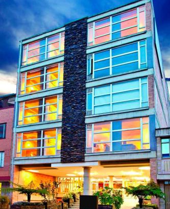 Quinta Paredes Hotel | Hotel 5 Elementos Corferias by HBP