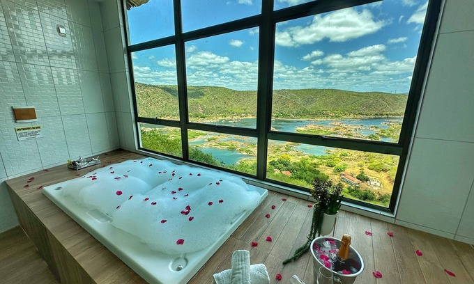 Piranhas Hotel | Hotel Aconchego do Velho Chico