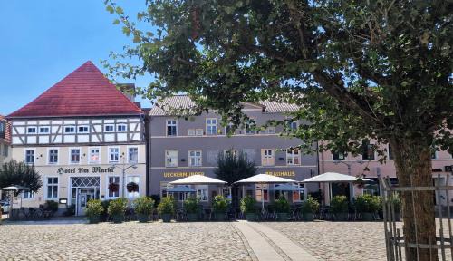 Ueckermuende Hotel | Hotel Am Markt & Brauhaus Stadtkrug