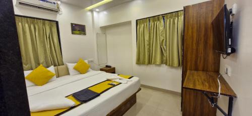 Baner House | Hotel AR Homes