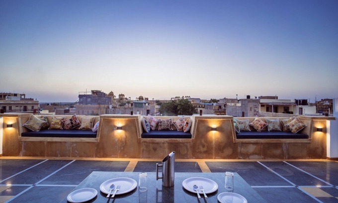 Jaisalmer Hotel | Hotel Aradhya Jaisalmer