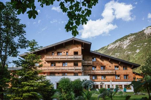 Lech am Arlberg Hotel | Hotel Aurora