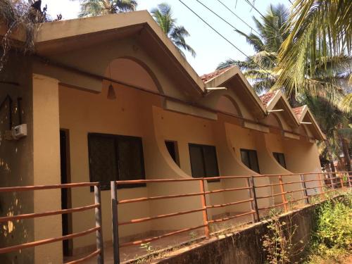 Anjuna House | Hotel Baba guest House anjuna