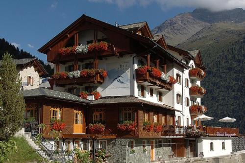 Santa Caterina Valfurva Hotel | Hotel Baita Fiorita