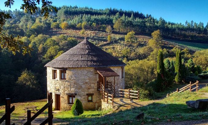 Sambreixo Hotel | Hotel Balneario Rio Pambre