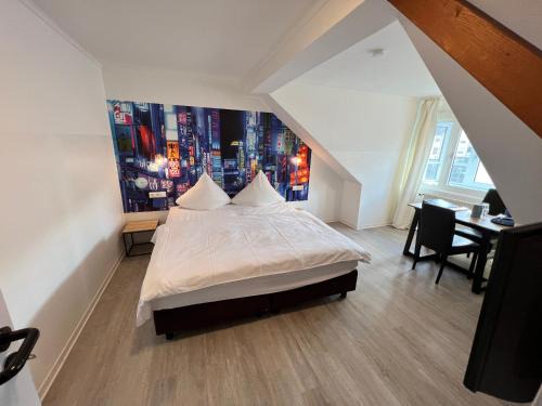 Backnang Hotel | Hotel Bitzer Backnang Zentrum 24h CHECK IN FRÜHSTÜCKSBUFFET TÄGLICH OPTIOANL VOR ORT BUCHBAR HIGHSPEED WIFI GRATIS PARKPLÄTZE ALTSTADT 300m BAHNOF 500m