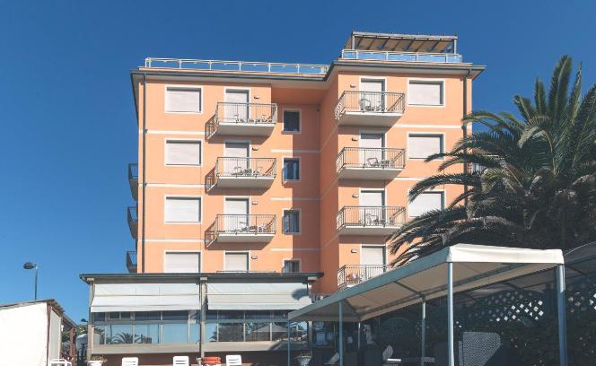Lido di Camaiore Hotel | Hotel Bixio