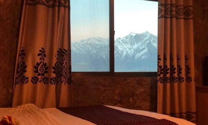 Skardu Hotel | Hotel Blangsa Indus view