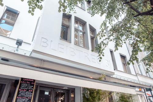 West Berlin Centre Hotel | Hotel Bleibtreu Berlin by Golden Tulip