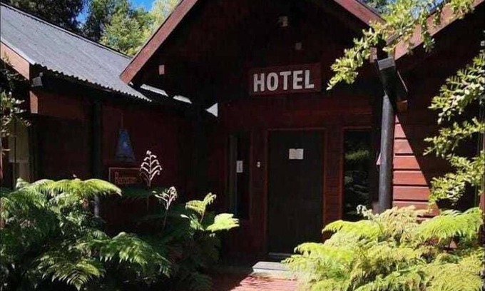 Pucon Hotel | Hotel Borde Estero