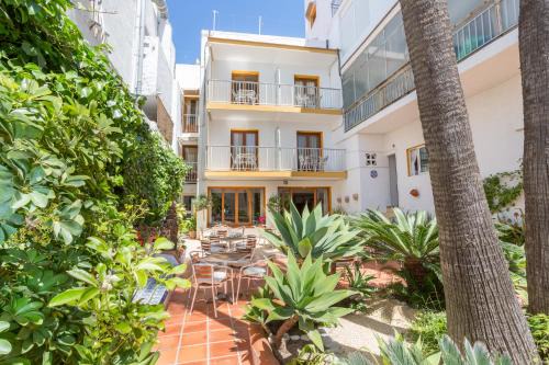 Moraira Town Centre Hotel | Hotel Buigues