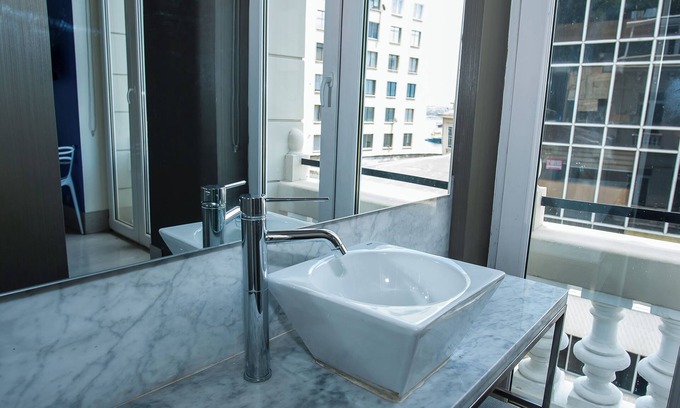 Cerro Alegre Hotel | Hotel Casa Esmeralda