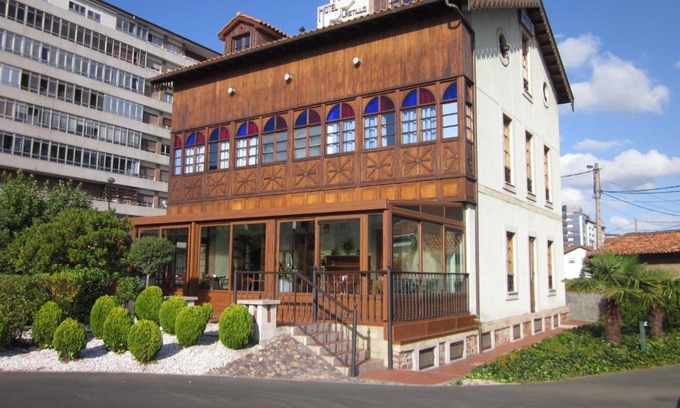 Salinas Hotel | Hotel Castillo de Gauzón