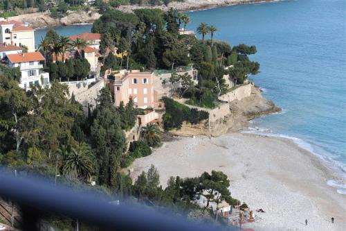 Roquebrune-Cap-Martin Hotel | Hotel de charme Regency