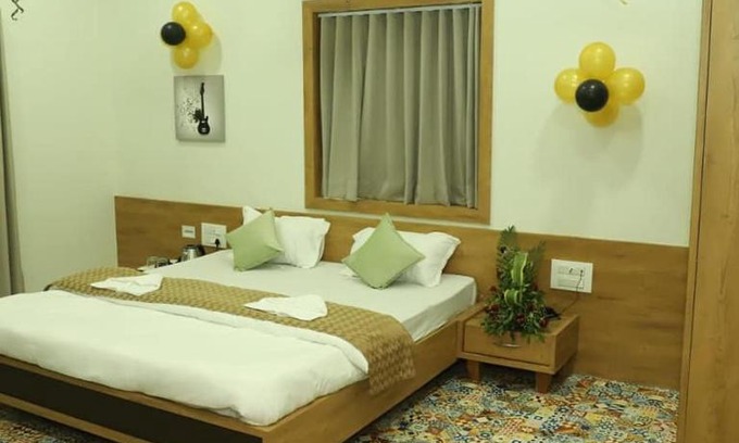 Morbi Hotel | Hotel Devdoot Residency