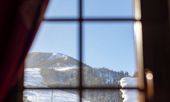 Les Avanchers-Valmorel Hotel | Hotel du Bourg