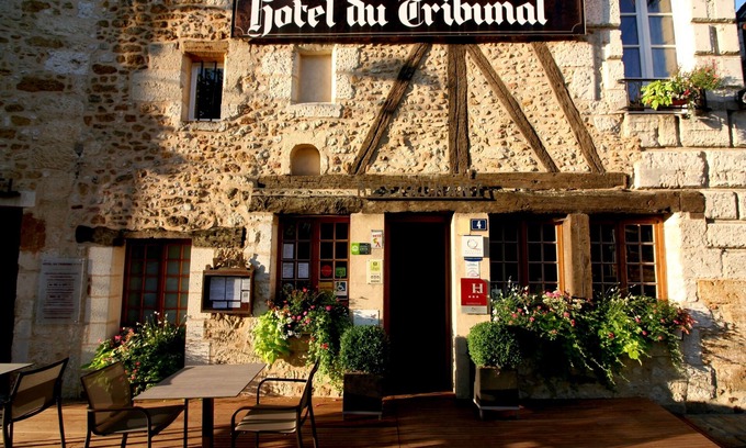 Mortagne-au-Perche Hotel | Hotel du Tribunal