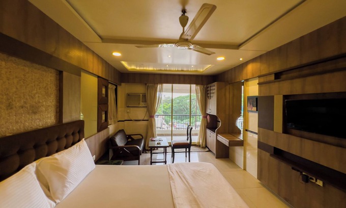 Mira Bhayandar Hotel | Hotel Dwaraka