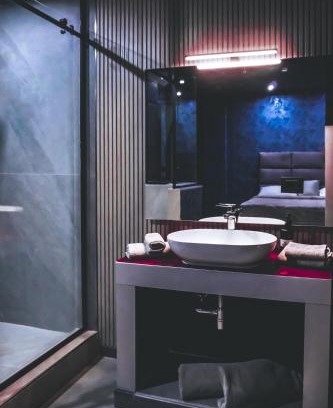 Mugnano di Napoli Hotel | Hotel El Pamas