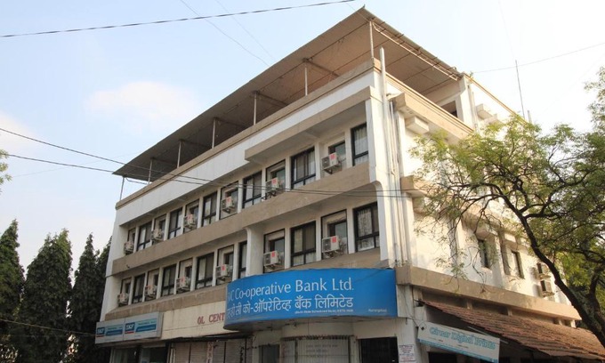 Daulatabad Hotel | Hotel Girnar