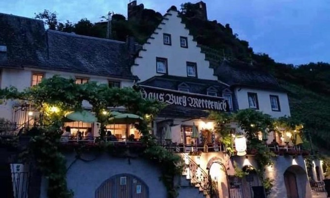 Beilstein Hotel | Hotel Haus Burg Metternich