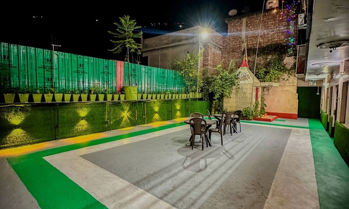 Chamoli Hotel | Hotel Heaven