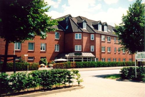 Norderstedt Hotel | Hotel Heuberg